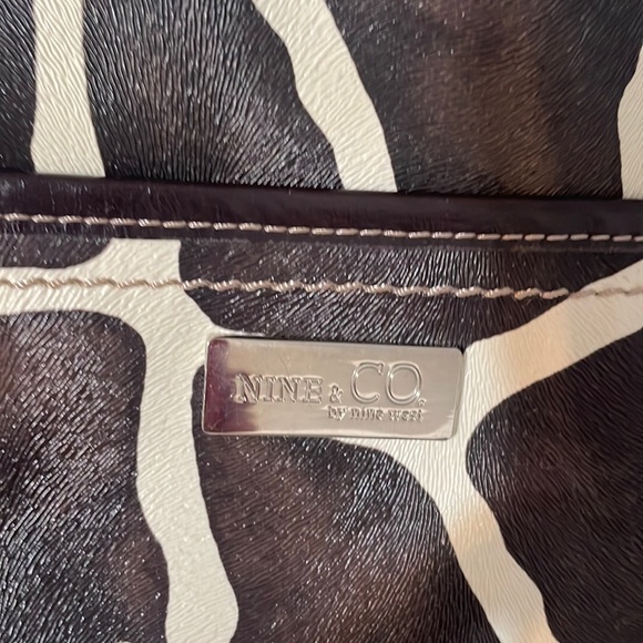 🤎NINE & CO by Nine West oversized Purse /Tote bag/ Shoulder bag. - Picture 4 of 8